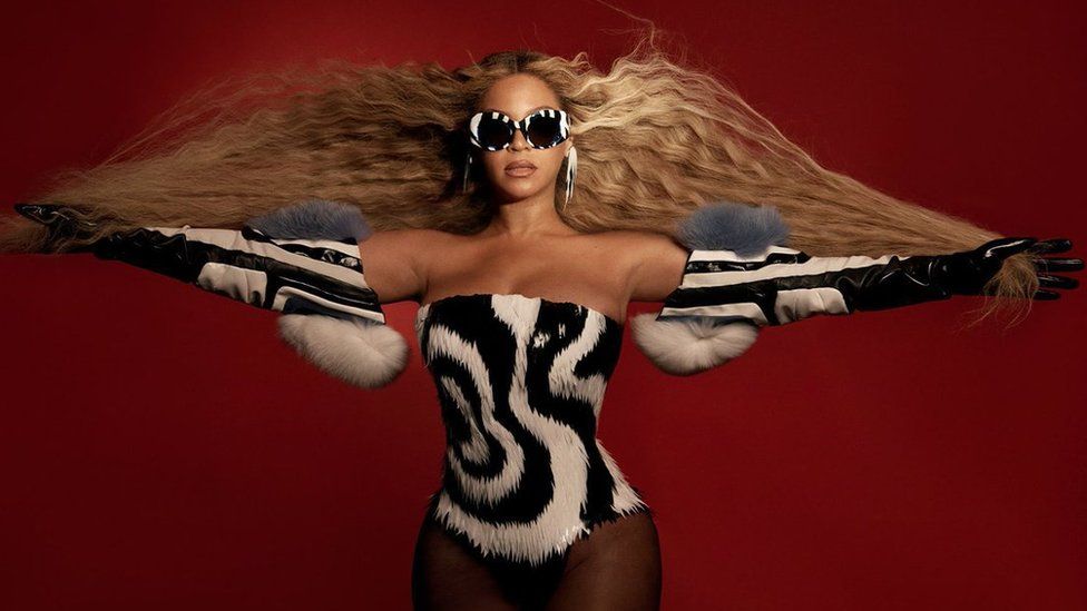 Beyonce in Dubai