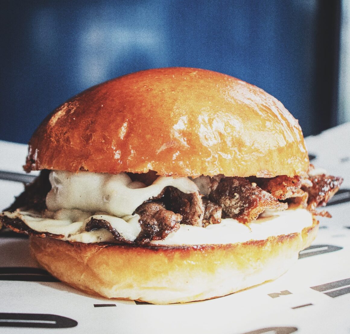 Izu Burger