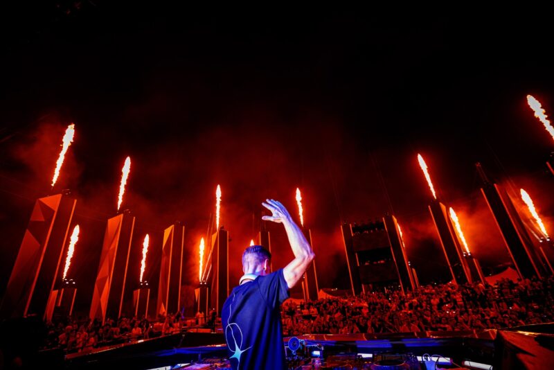 Armin van Buuren debuts ‘Pillars of Creation’