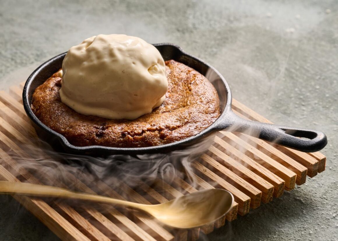 Ginger Moon - CHOCOLATE CHIPS COOKIE PIE