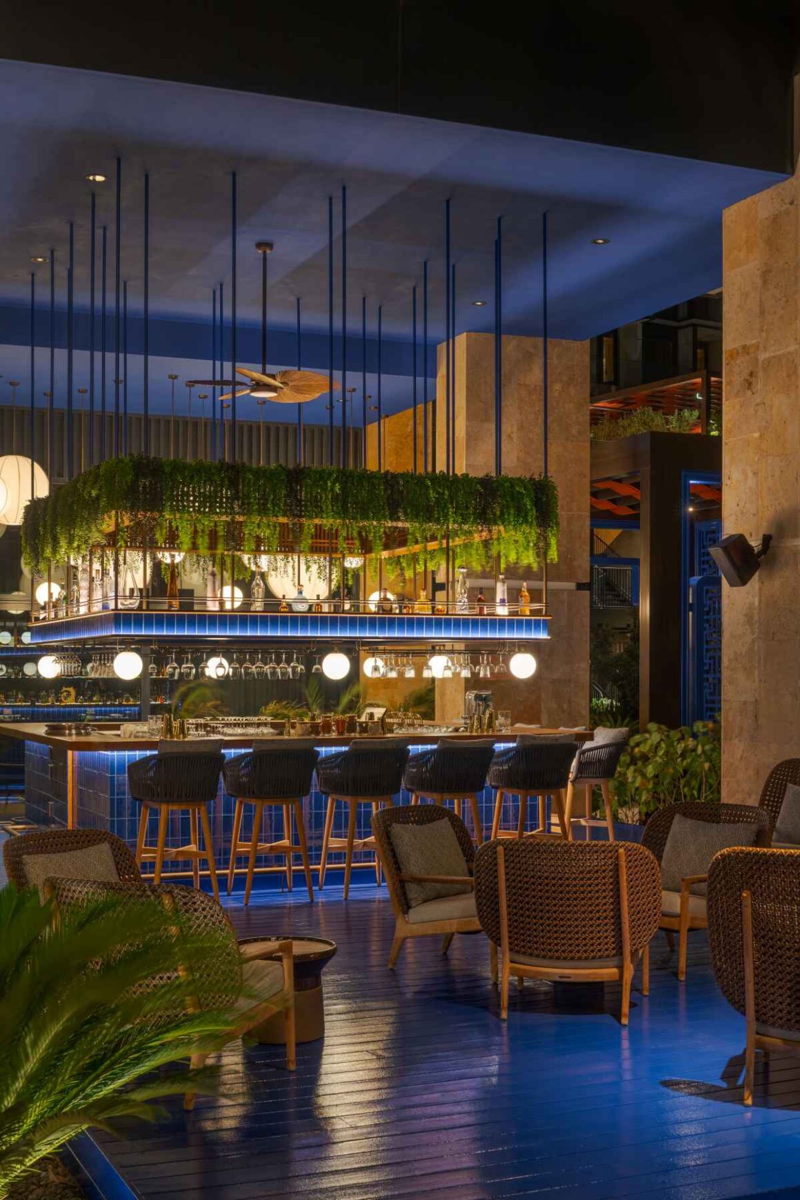 Demon Duck, Banyan Tree Dubai