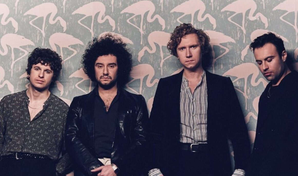 Kooks Club Social