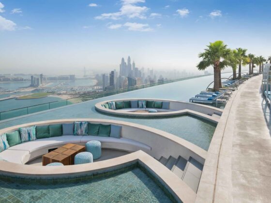 Dubai's Best Swimming Pools