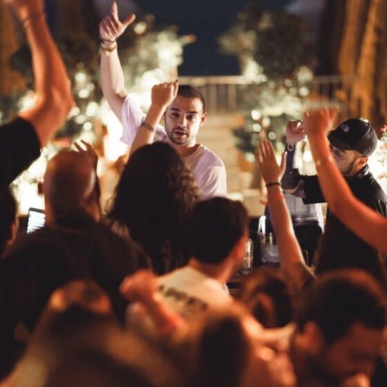 DJ Aaron Sevilla, Fahid Beach Club by Barbossa
