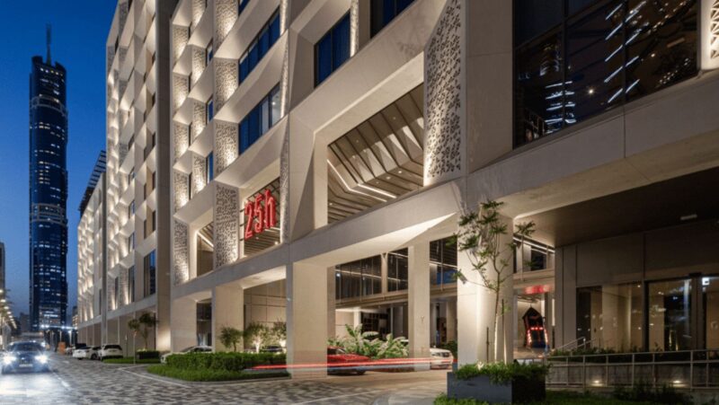 25 Jump Street Dubai