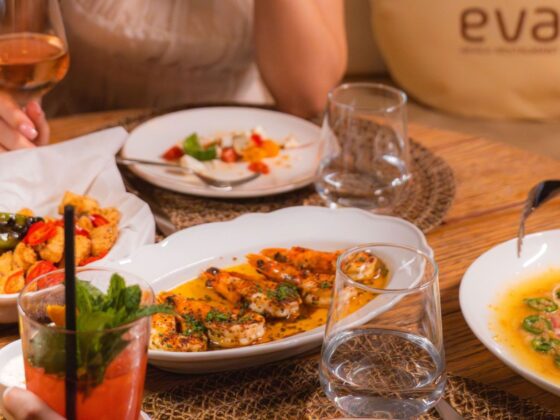 Friday evening brunch Eva Beach Club