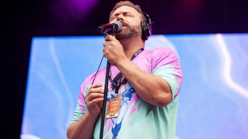 Daniel Bedingfield live in Dubai