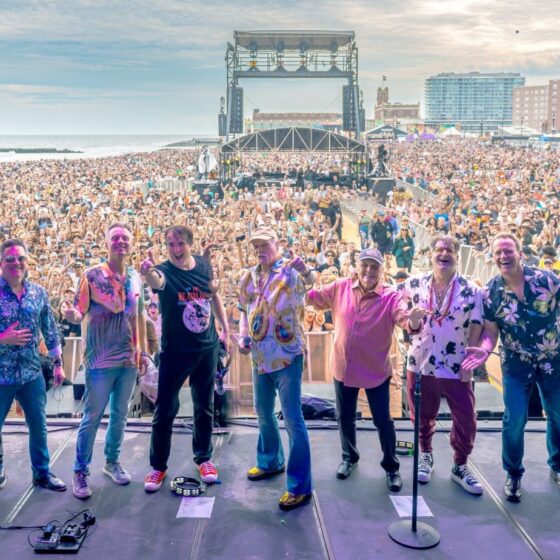 The Beach Boys live in Dubai